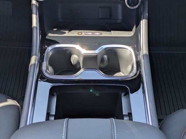 New 2026 Chevrolet Traverse RS w/ LPO, Floor Liner Package image 22