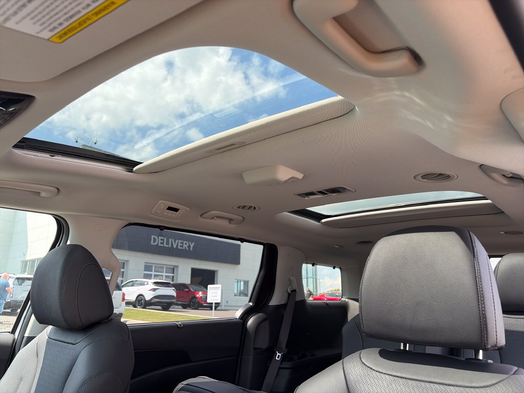 New 2027 Kia Carnival SX Prestige FWD image 25