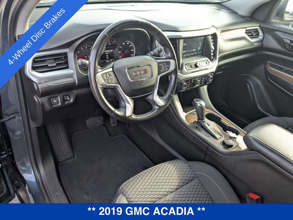 Used 2019 GMC Acadia SLE image 16
