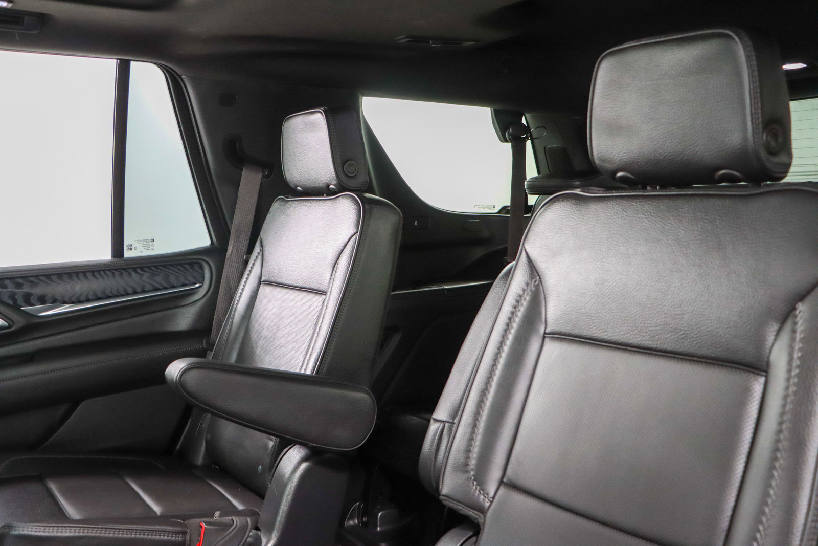Used 2023 GMC Yukon Denali image 27