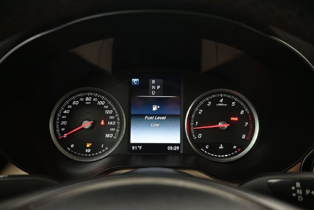 Used 2019 Mercedes-Benz GLC 300 4MATIC Coupe image 9