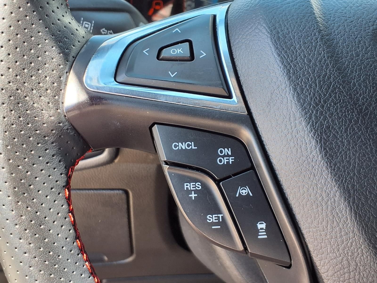 Used 2020 Ford Edge ST-Line FWD image 15
