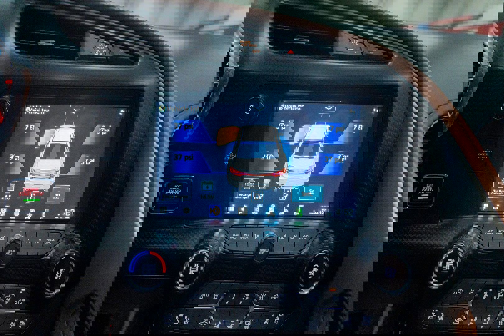 Used 2015 Chevrolet Corvette Z06 w/ 3LZ Preferred Equipment Group image 50