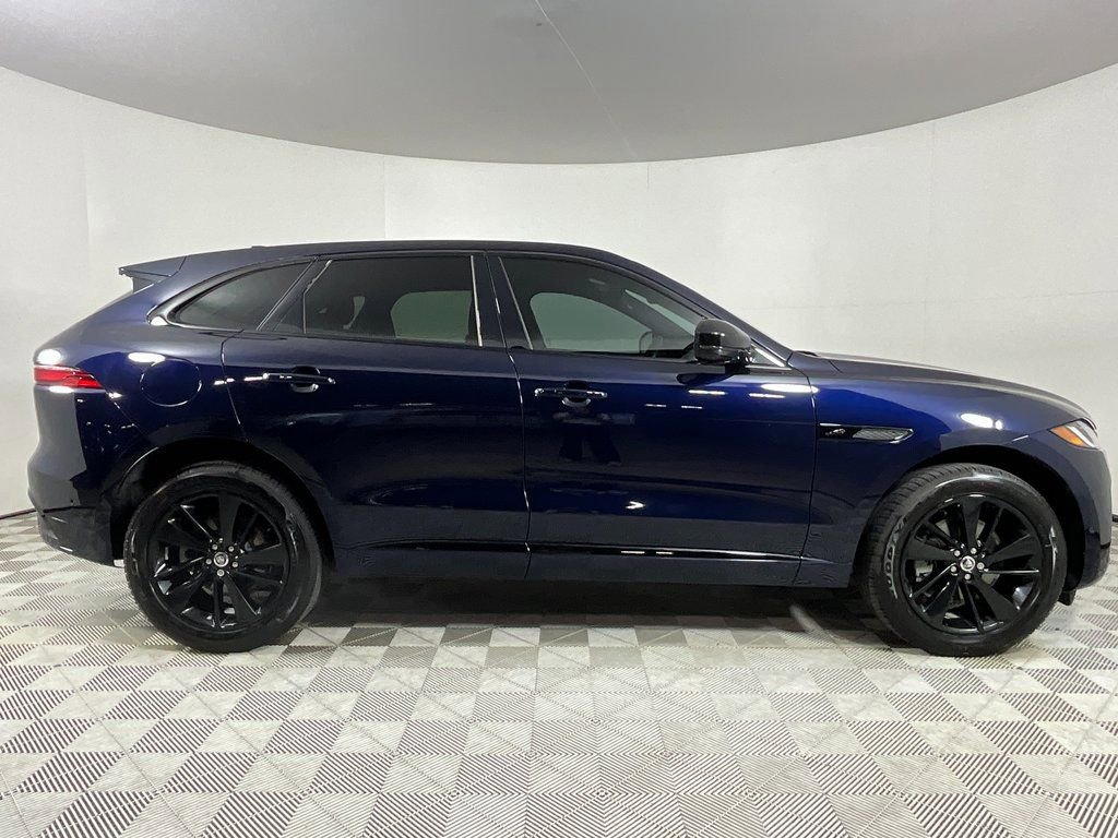 Certified 2025 Jaguar F-PACE R-Dynamic S image 5