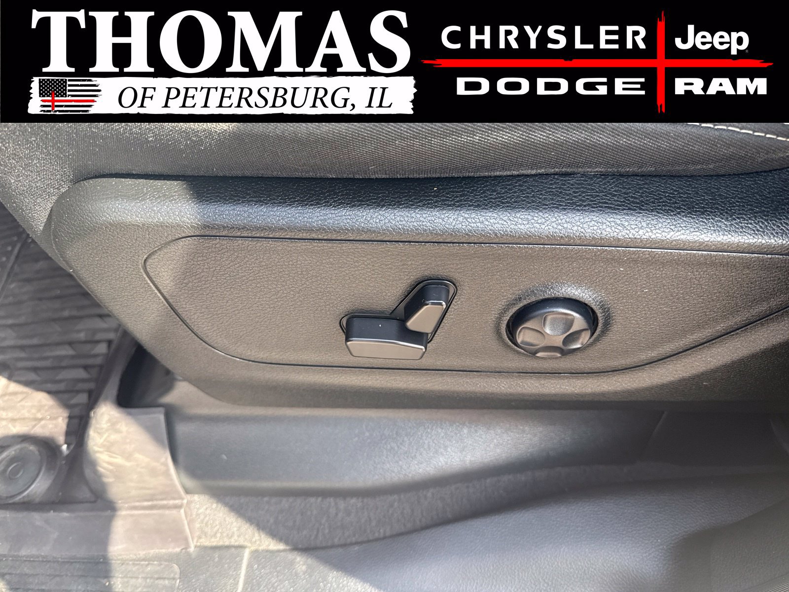 Used 2019 RAM 1500 Big Horn AWD/4WD image 12