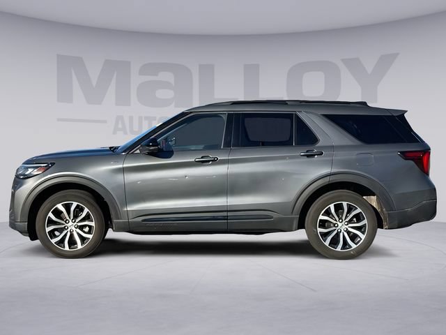 Used 2025 Ford Explorer ST-Line AWD/4WD image 8