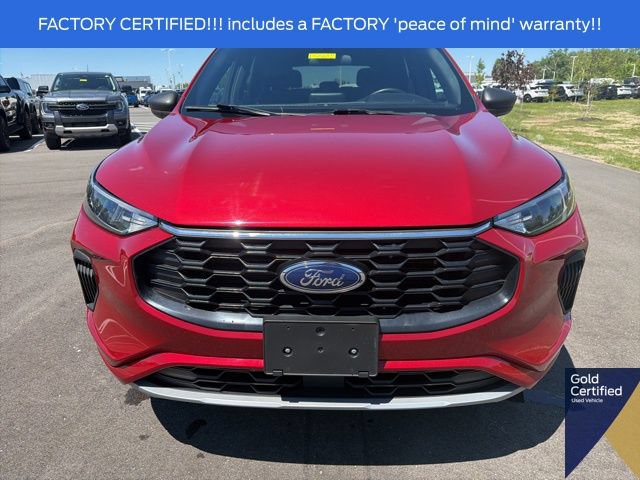 Certified 2024 Ford Escape ST-Line AWD/4WD image 4