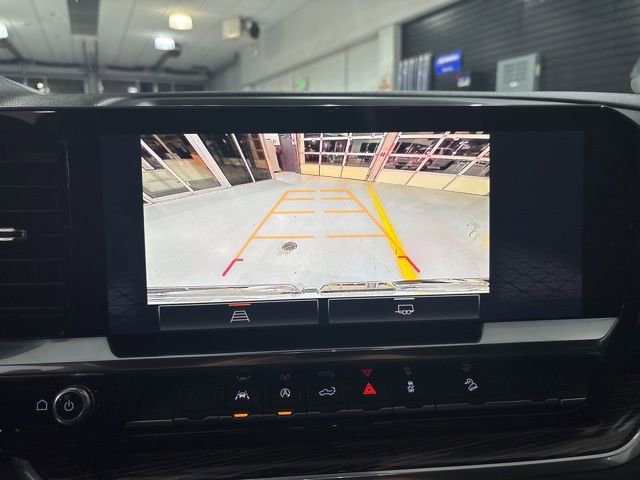 Used 2025 GMC Sierra 1500 Elevation image 26