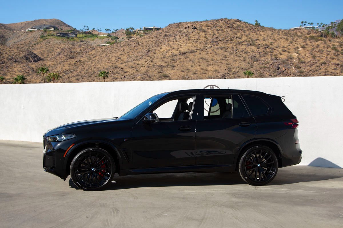 New 2026 BMW X5 M60i image 3