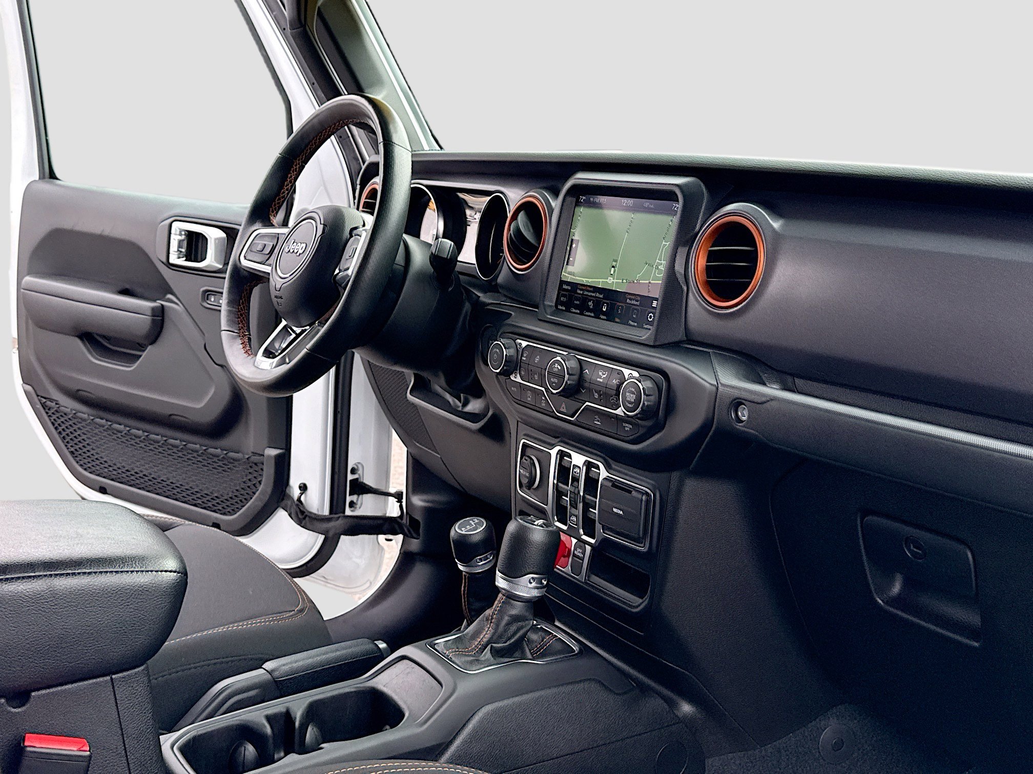 Used 2023 Jeep Gladiator Mojave w/ Cold Weather Group image 6