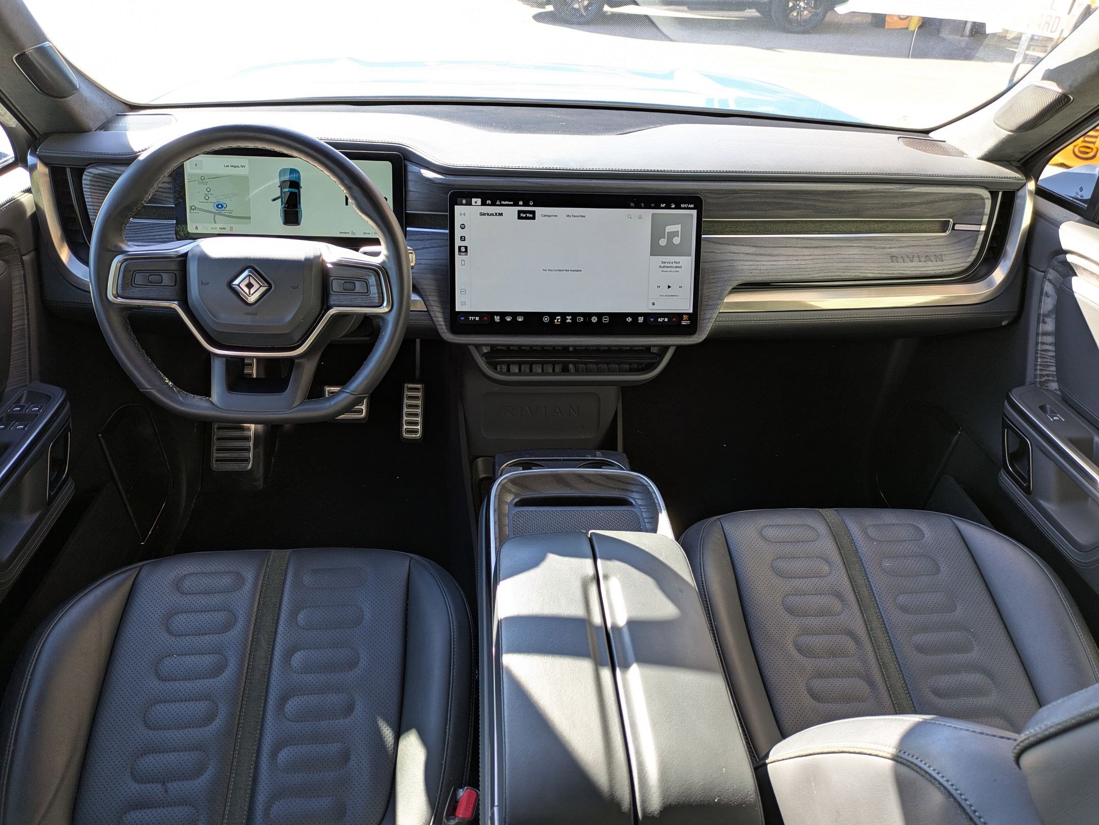 Used 2022 Rivian R1T Launch Edition image 16