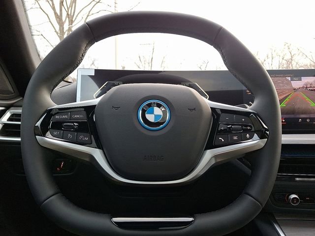 New 2026 BMW i4 eDrive40 image 17