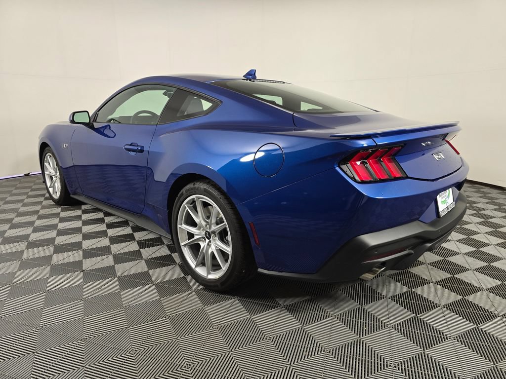 Used 2024 Ford Mustang GT Premium RWD image 5