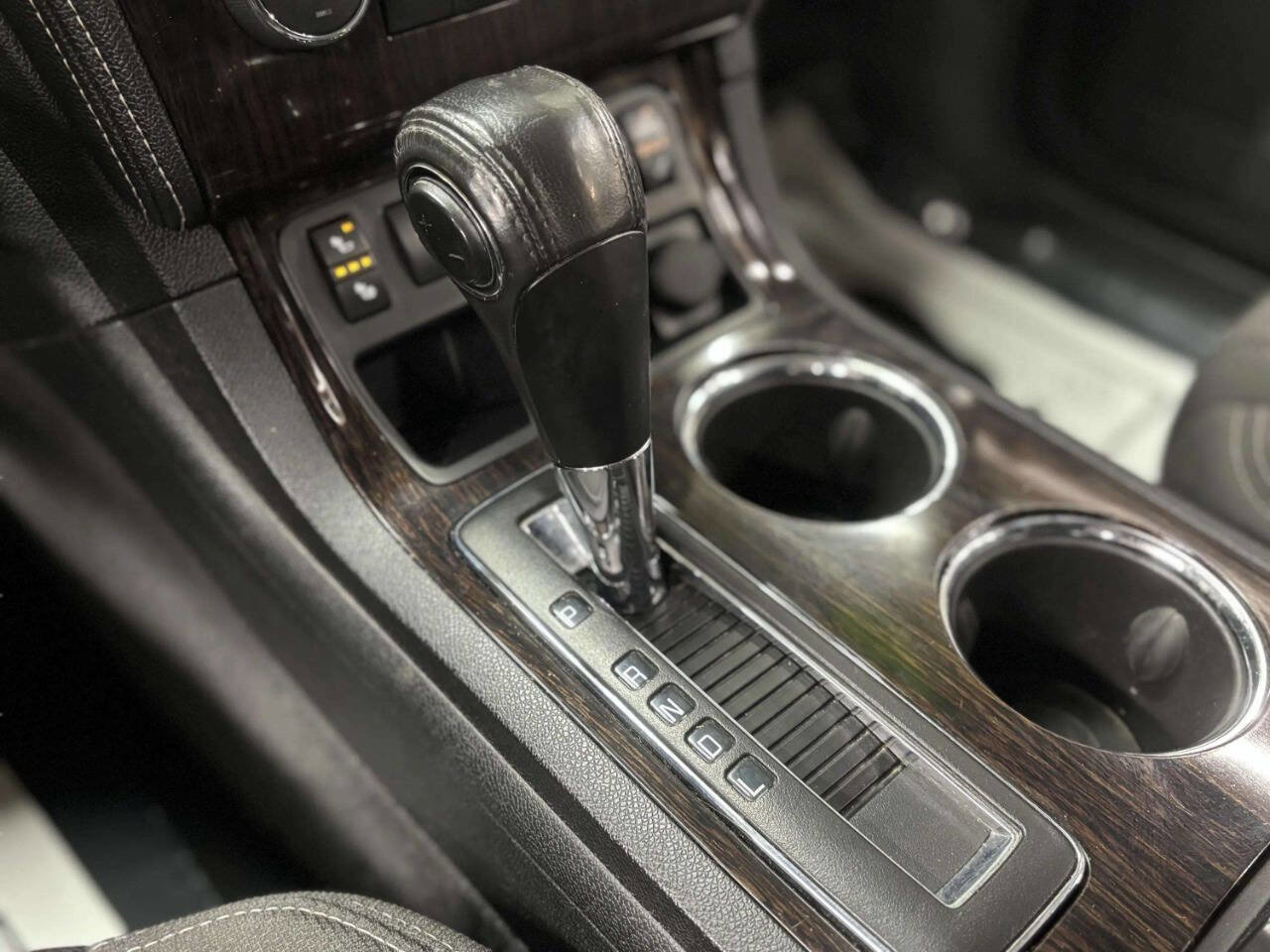 Used 2016 Chevrolet Traverse LT image 29