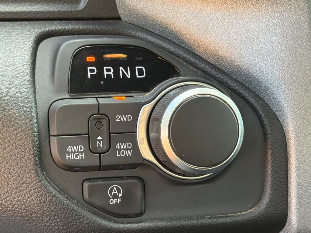 Used 2025 RAM 1500 Tradesman w/ Night Edition AWD/4WD image 27
