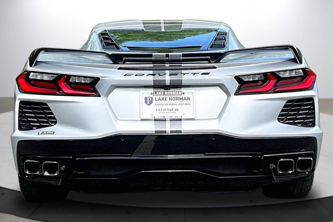 Used 2020 Chevrolet Corvette Stingray Coupe w/ Z51 Performance Package RWD image 8