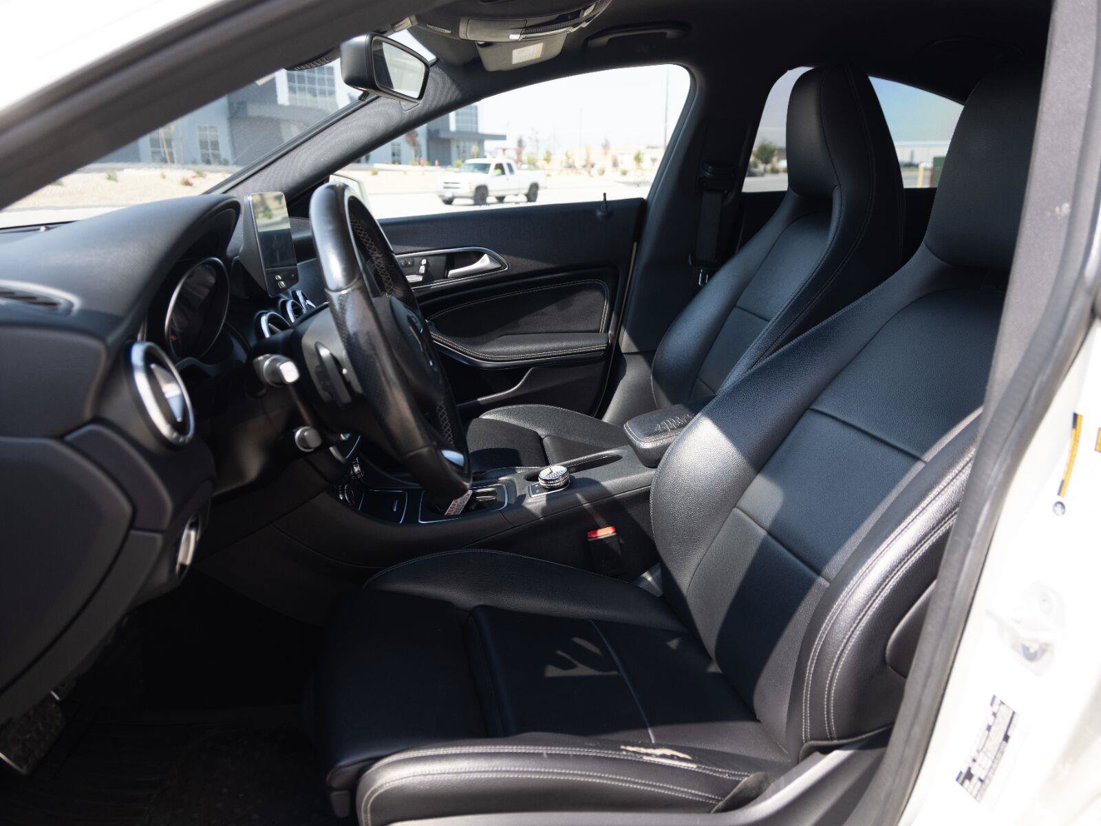 Used 2018 Mercedes-Benz CLA 250 4MATIC image 13