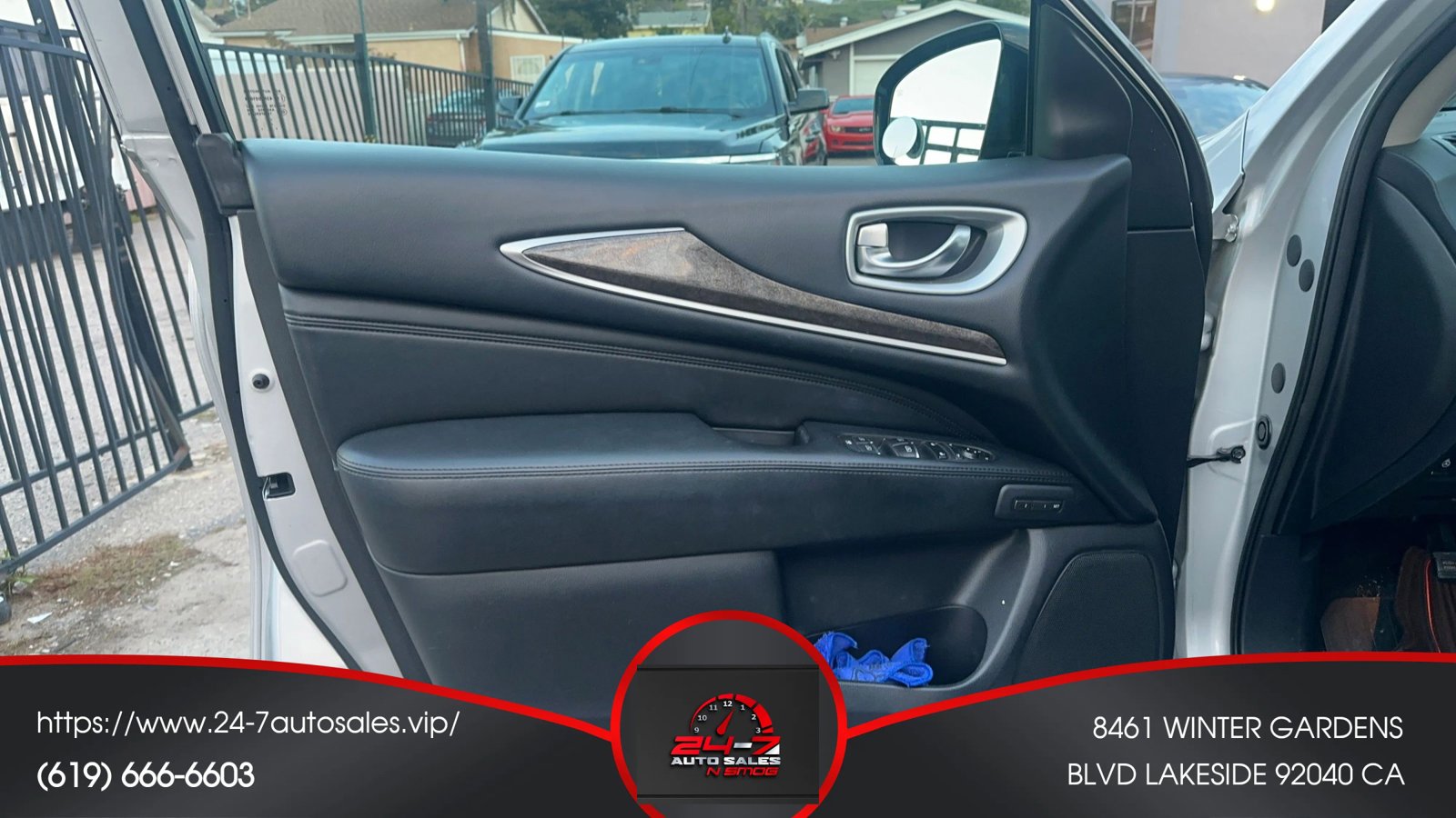 Used 2015 INFINITI QX60 FWD w/ Premium Package image 28