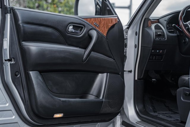 Used 2019 INFINITI QX80 Luxe w/ Proassist Package image 40