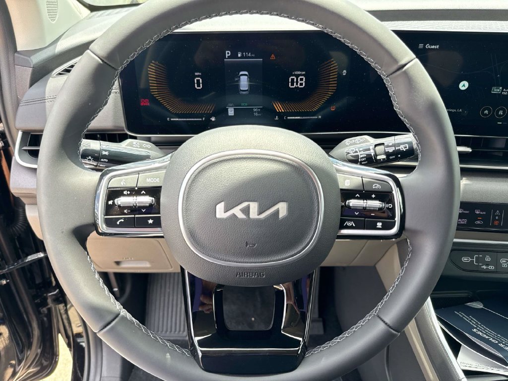 New 2026 Kia Carnival EX FWD image 21