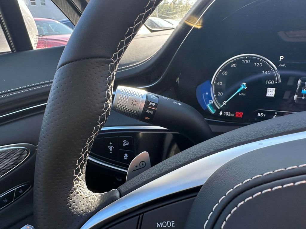 New 2025 Genesis Electrified GV70 w/ Prestige Package AWD/4WD image 21