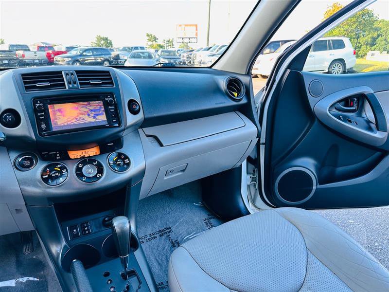 Used 2012 Toyota RAV4 Limited image 23