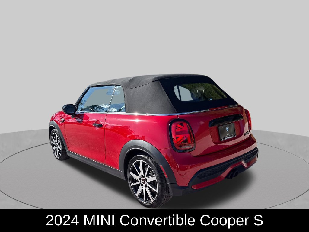 Used 2024 MINI Cooper S FWD image 3