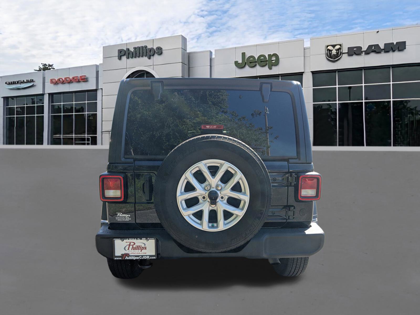 Certified 2023 Jeep Wrangler Sport S AWD/4WD image 4