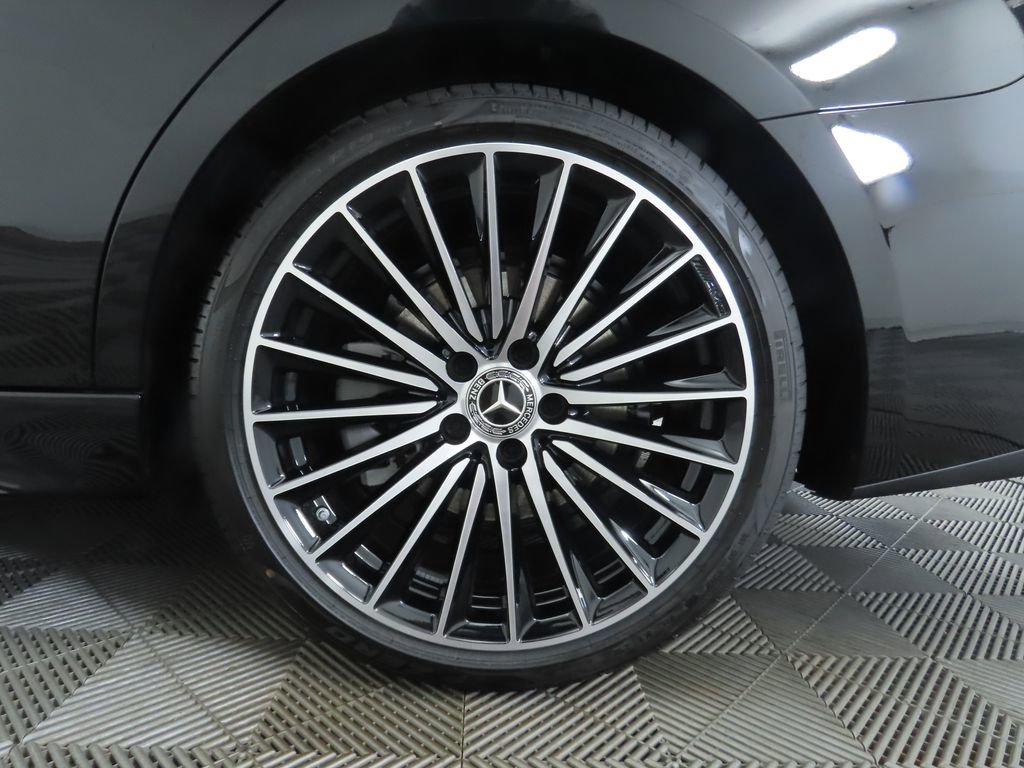 New 2025 Mercedes-Benz C 300 Sedan image 33