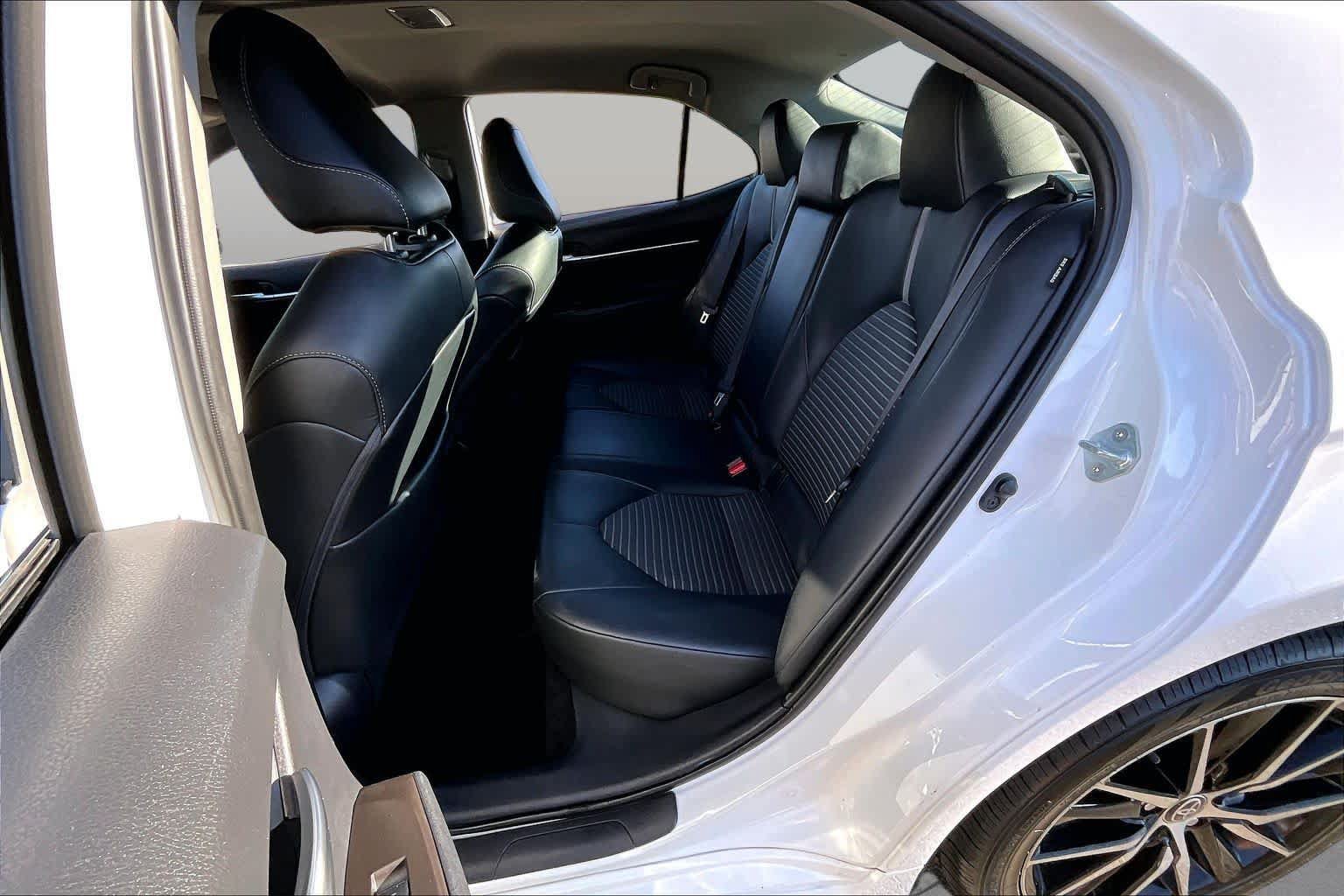 Certified 2024 Toyota Camry SE FWD image 20