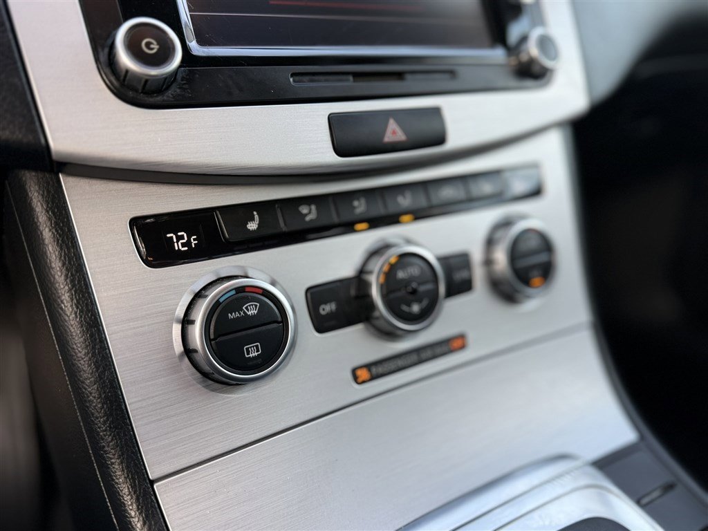 Used 2013 Volkswagen CC Sport image 26