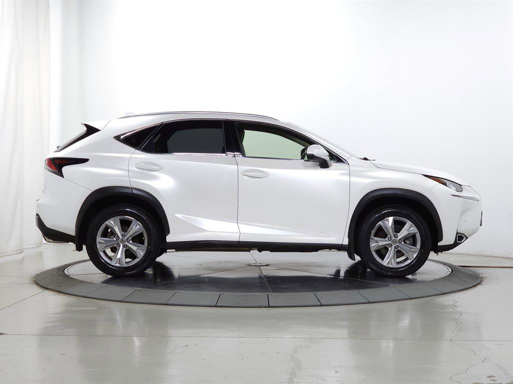 Used 2017 Lexus NX 200t AWD w/ Premium Package image 10