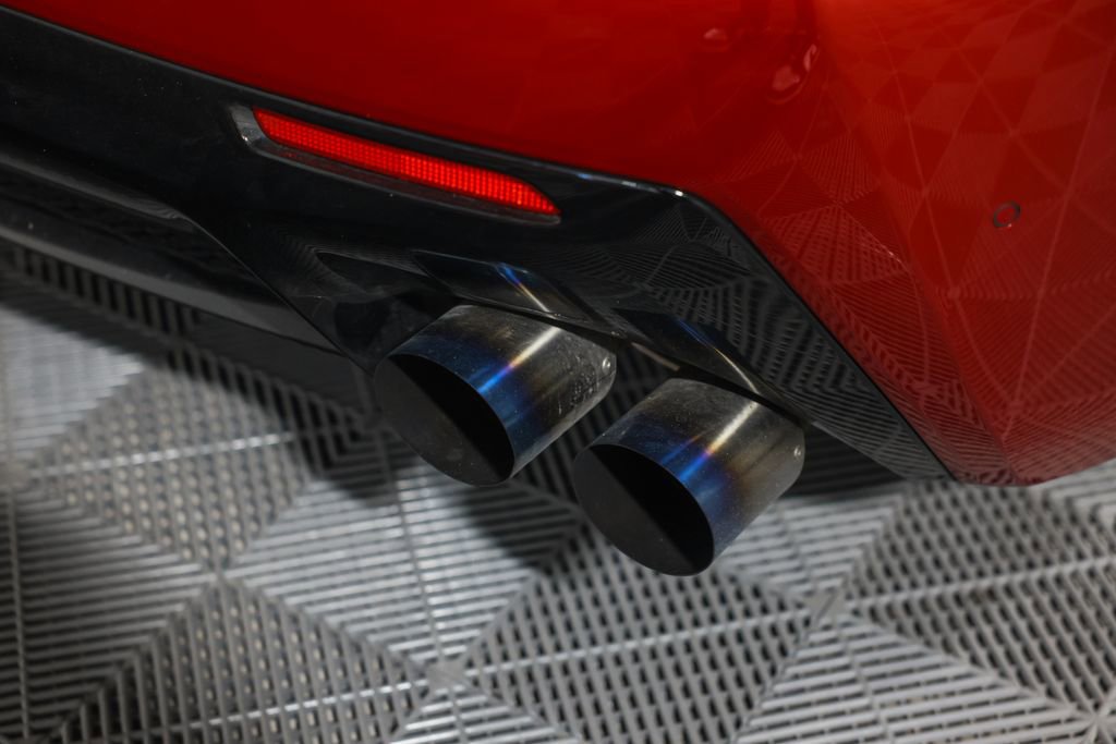 Used 2015 Lexus RC F w/ Premium Package RWD image 9