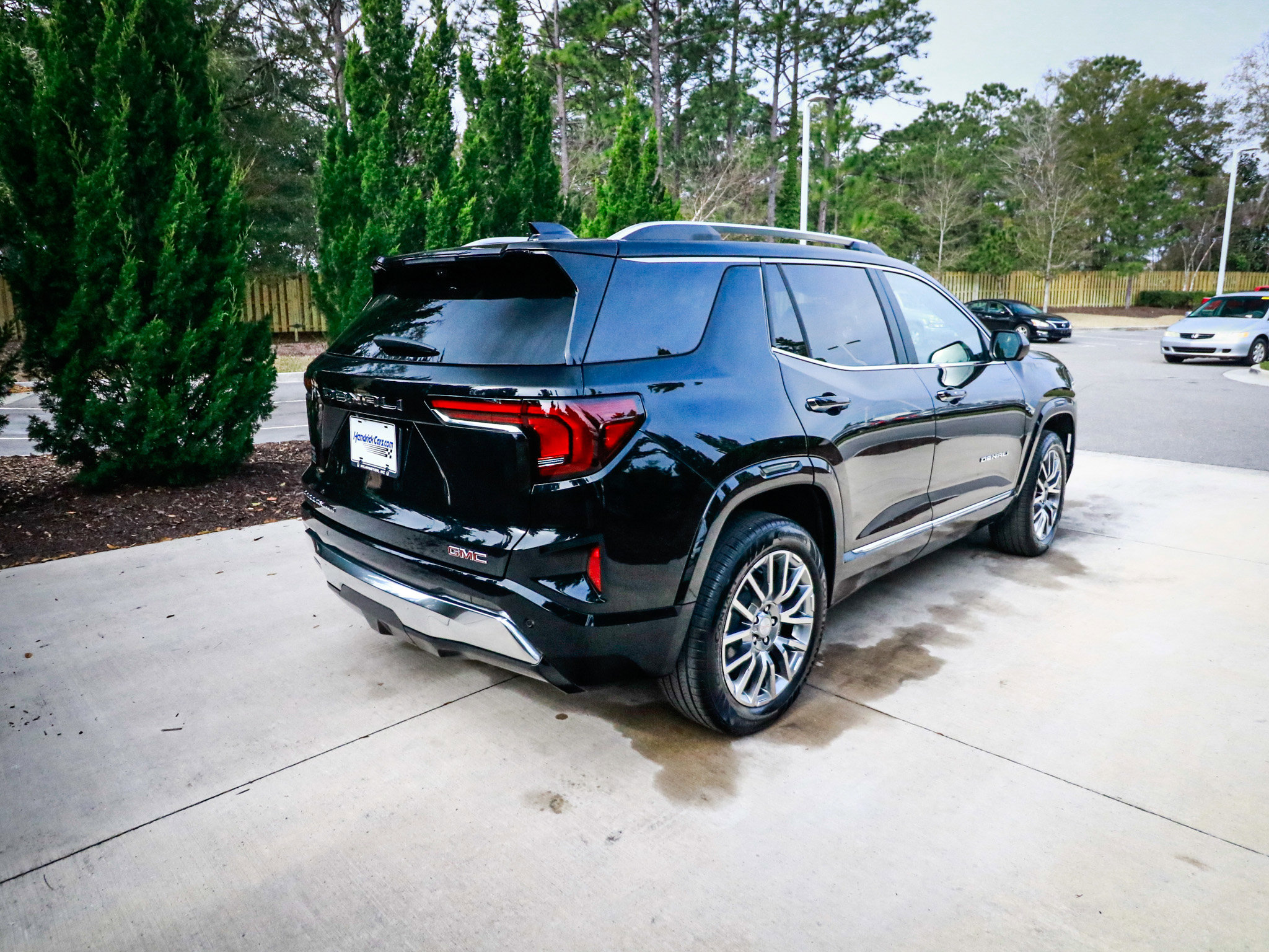 Used 2026 GMC Terrain Denali image 10