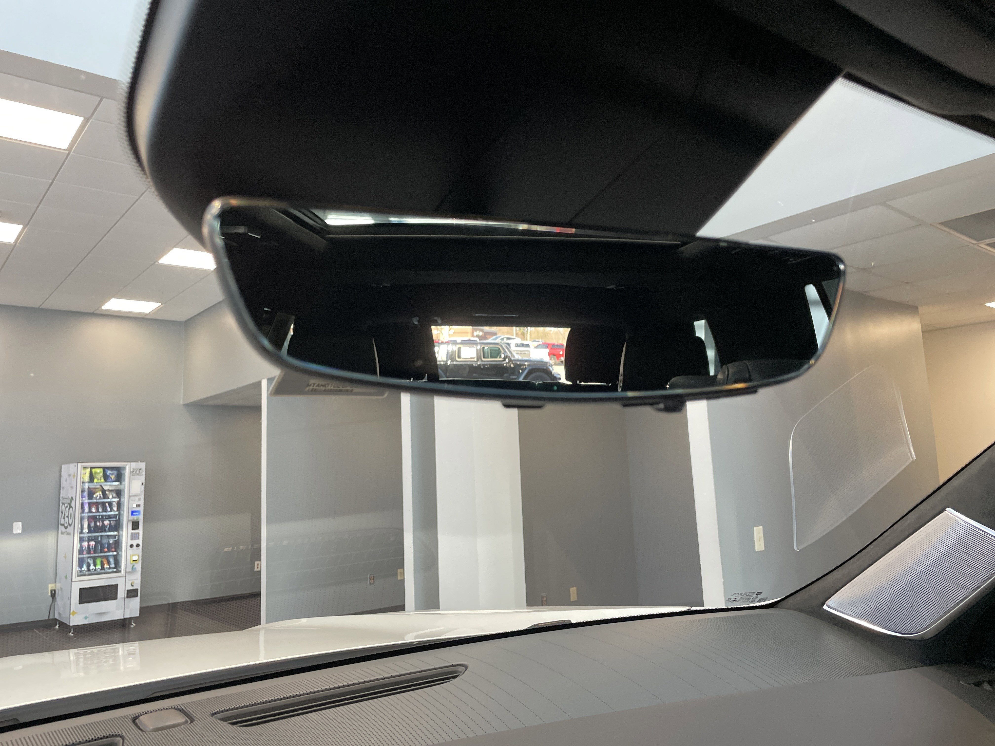 Used 2023 Cadillac Escalade Sport Platinum image 40