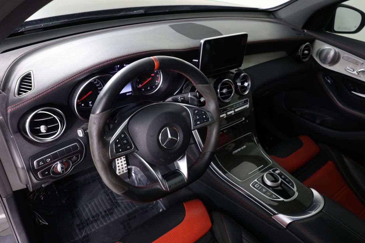 Used 2019 Mercedes-Benz GLC 63 AMG 4MATIC image 20