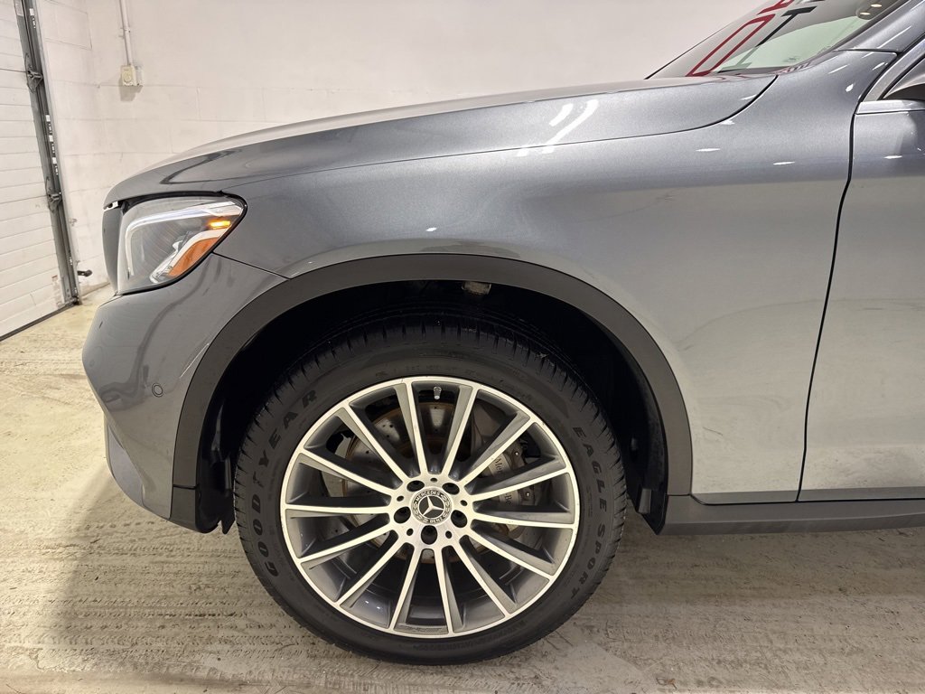 Used 2019 Mercedes-Benz GLC 300 4MATIC Coupe image 7