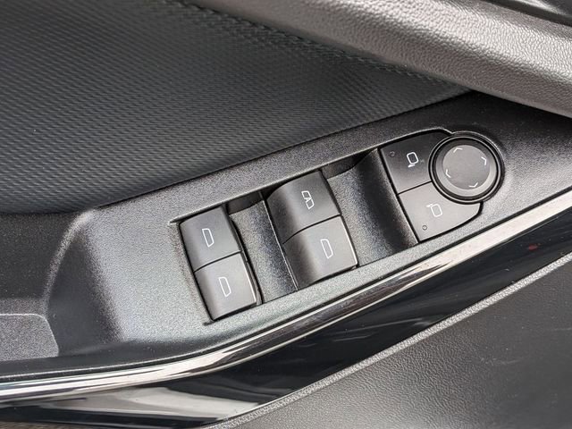 Used 2025 Chevrolet Equinox LT image 15