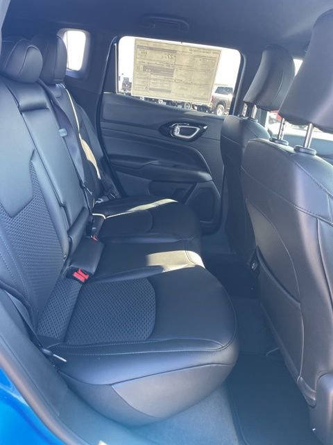 New 2025 Jeep Compass Latitude w/ Altitude Special Edition image 12