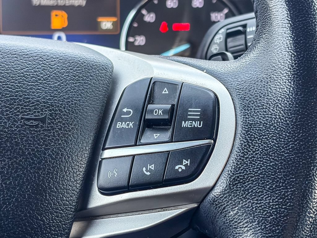 Used 2020 Ford Explorer XLT RWD image 18
