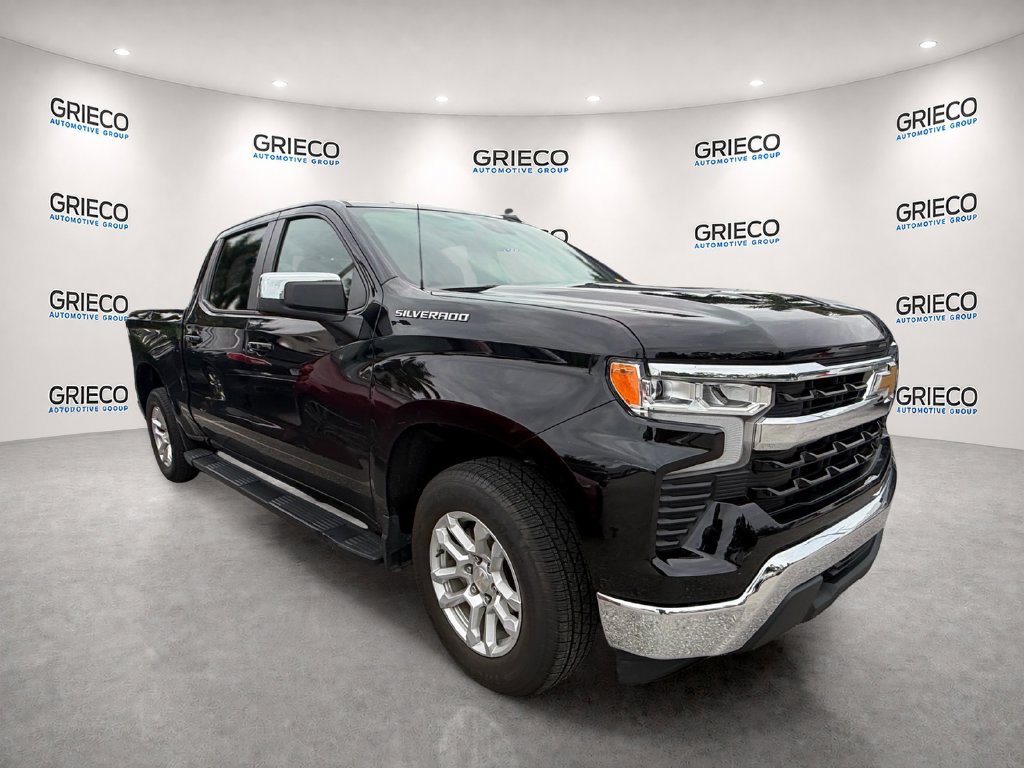 Used 2024 Chevrolet Silverado 1500 LT RWD image 1