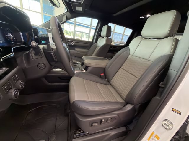 New 2026 Chevrolet Silverado 1500 ZR2 AWD/4WD image 17