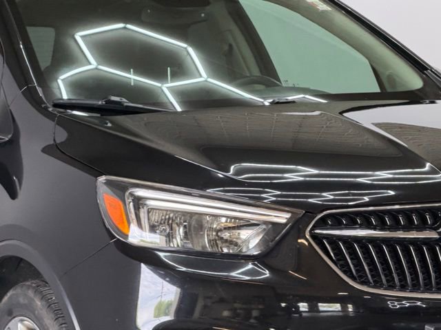Used 2017 Buick Encore Preferred w/ Experience Buick Package FWD image 4