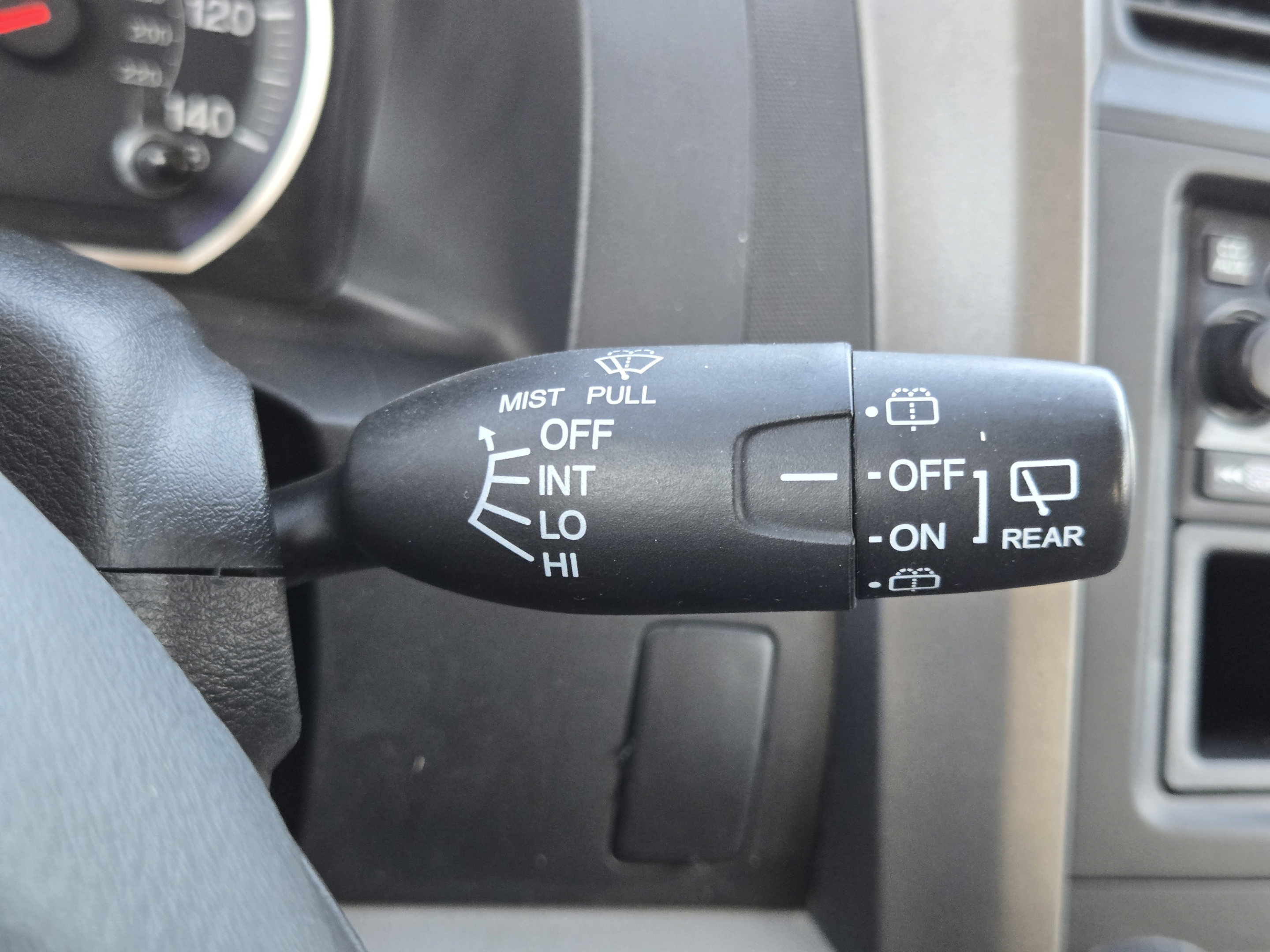 Used 2011 Honda CR-V LX image 15