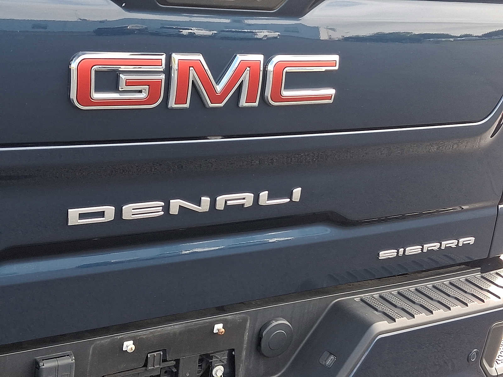 Used 2022 GMC Sierra 1500 Denali w/ Denali Reserve Package image 29
