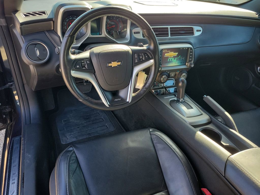 Used 2013 Chevrolet Camaro SS image 10
