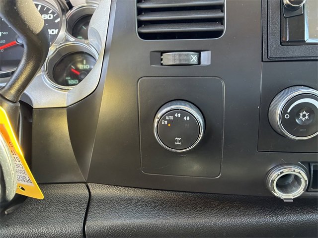 Used 2008 Chevrolet Silverado 1500 LT image 25