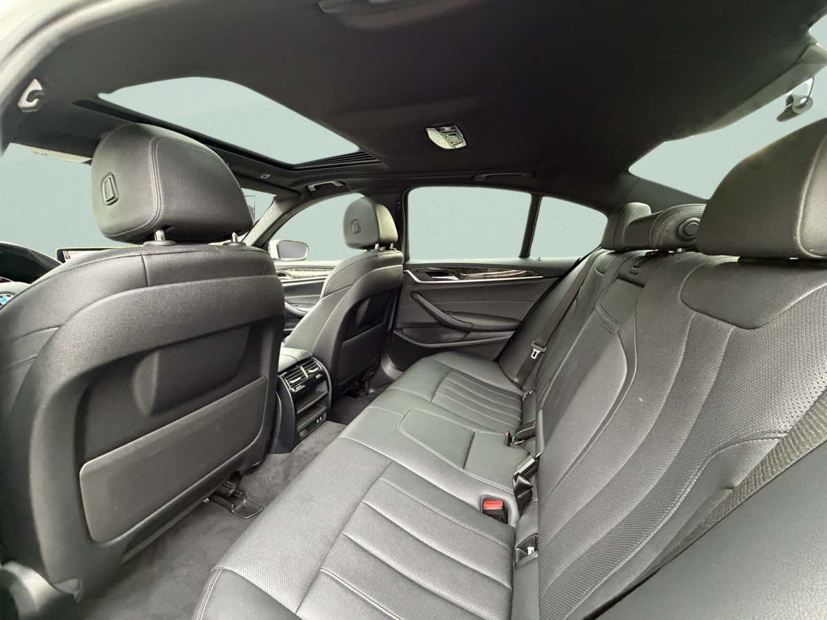 Used 2021 BMW 540i xDrive w/ Convenience Package AWD/4WD image 46