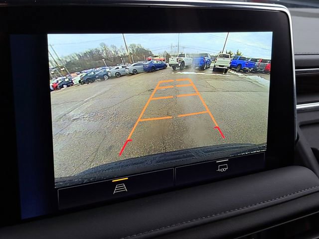 Used 2024 Chevrolet Suburban LT image 14