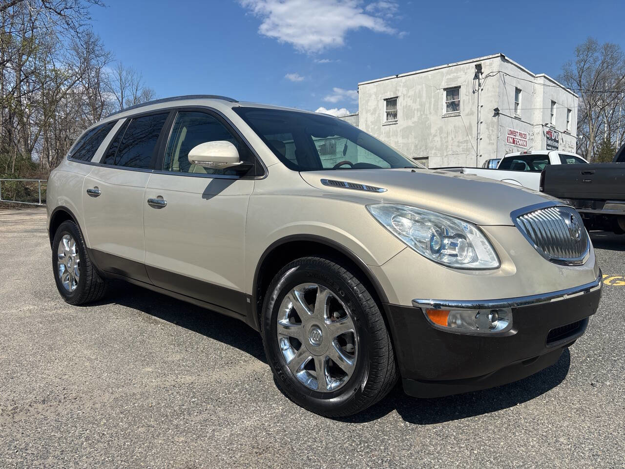 Used 2008 Buick Enclave CXL w/ Entertainment Package #3 AWD/4WD image 8